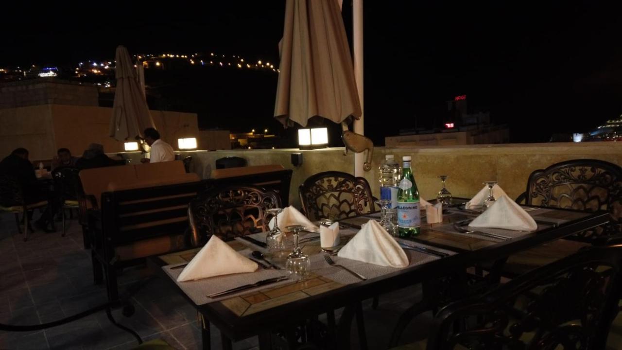 H Luxury Hotel Вади Муса Экстерьер фото